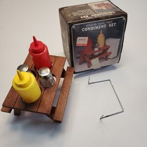Vintage The Condiment Picnic Table Ketchup Mustard Salt Pepper Set With Box